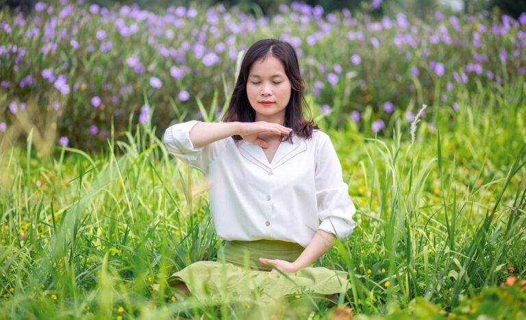 How to Cultivate a Healing Mindset for Endometriosis